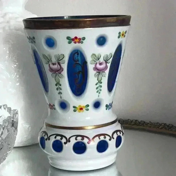 Bohemia Czech Table Vase white clear cut to blue glass design Pokal Goblet Vase - Picture 9 of 9